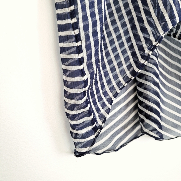 Zoa New York | Silk High Low Blouse - Picture 5 of 12